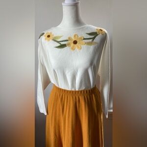 🌼 Aaeda Sweater XL White Crewneck Long Sleeve Daisy Floral Embroidered Applique